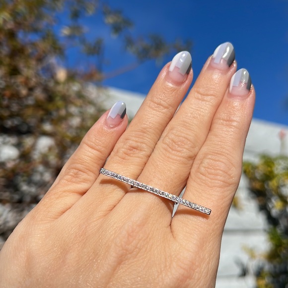 Silver Swarovski Crystal Bar Ring - Picture 5 of 5